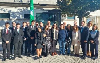 Hastear da bandeira verde do Programa Eco-Escolas na EHTP