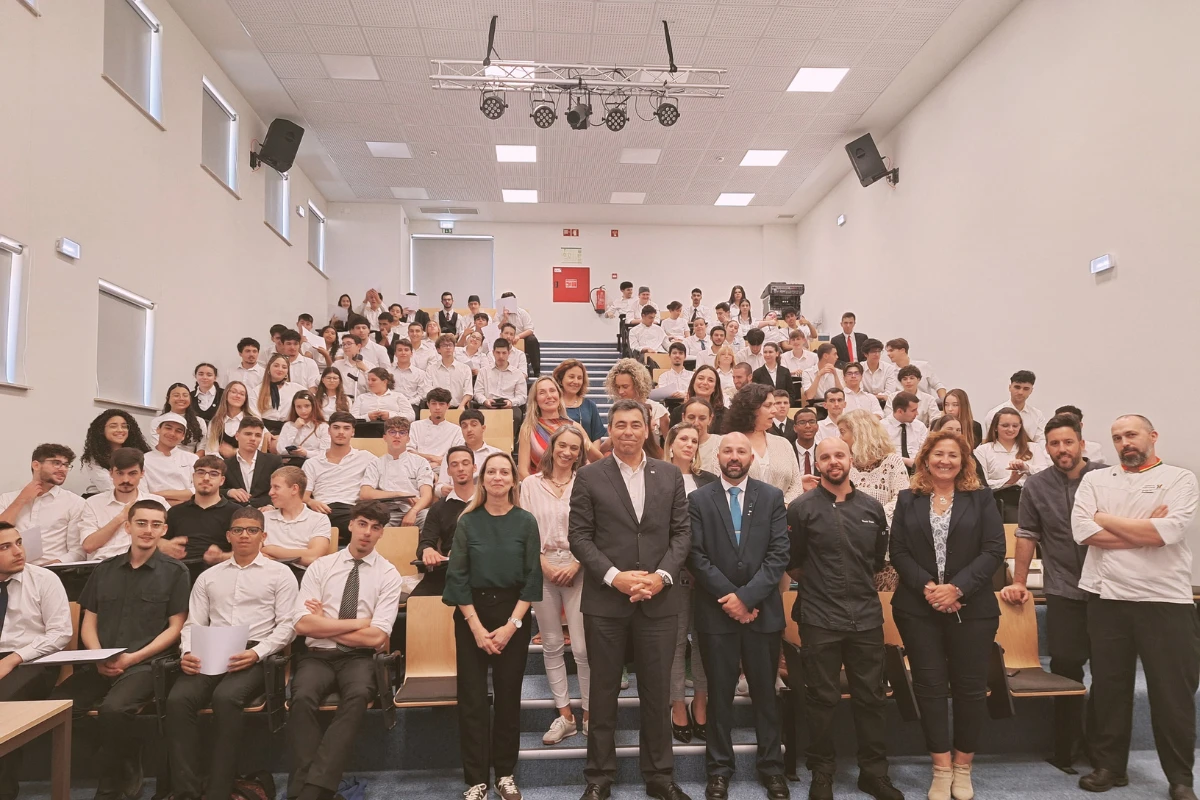 Fim do ano letivo na EHTPTM assinalado com entrega de diplomas
