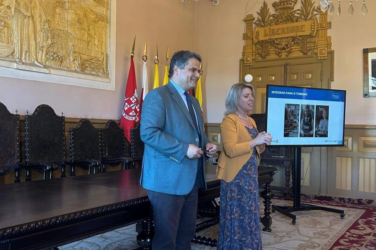 Programa "INTEGRAR PARA O TURISMO" - LEIRIA