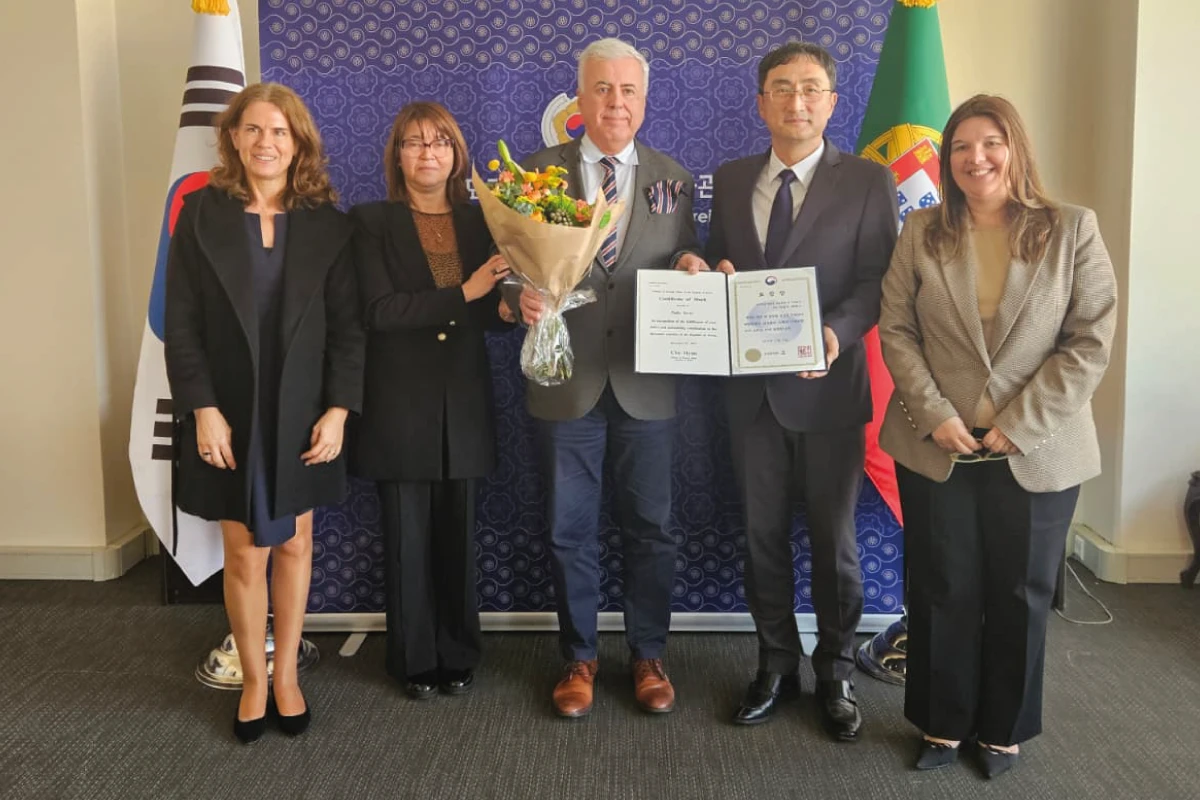 Diretor do DGEM distinguido com louvor público pela Embaixada da República da Coreia em Portugal