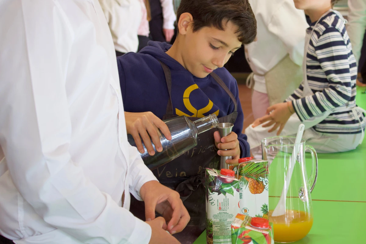 Oficinas “Mini Chefes da Páscoa” promovem criatividade e aprendizagem na EHTVRSA