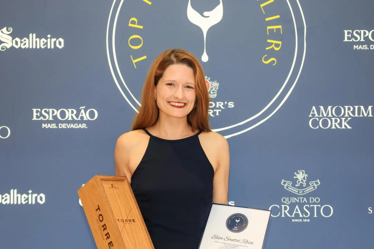 Formandos e profissionais do Curso de Escanção da EHTL em destaque no TOP 100 Sommeliers