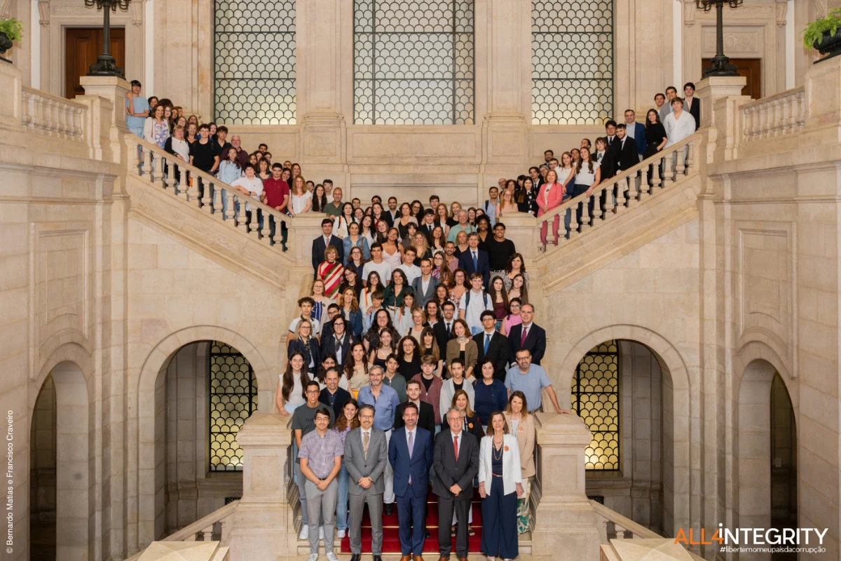 Escola de Hotelaria e Turismo de Setúbal recebe Selo Ouro da RedEscolas AntiCorrupção 
