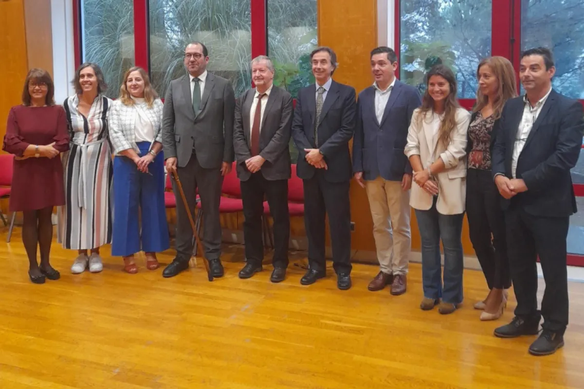 EHT do Estoril recebe reunião de peritos nacionais de estudo promovido pela OCDE, dedicado ao ensino profissional